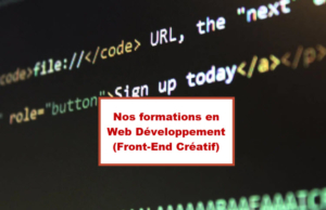 Écran affichant du code HTML/CSS illustrant une formation en développement web créatif (Front-End) à Bruxelles.